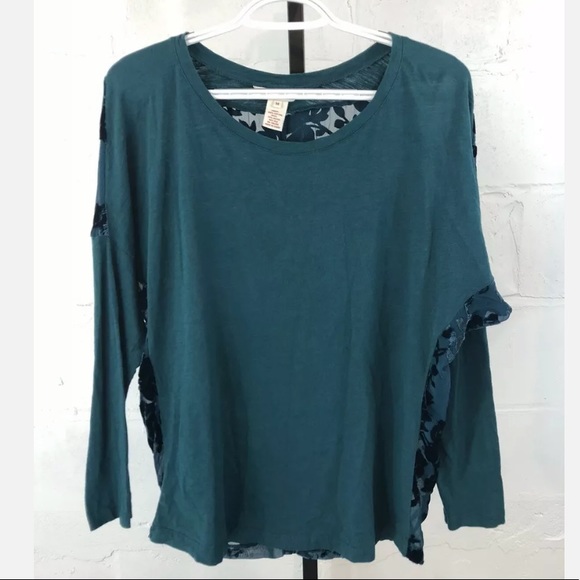 Sundance Tops Sundance Floral Sheer Back Tshirt Emerald Green